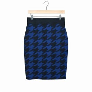 Anne Klein Blue and Black Houndstooth Pencil Skirt